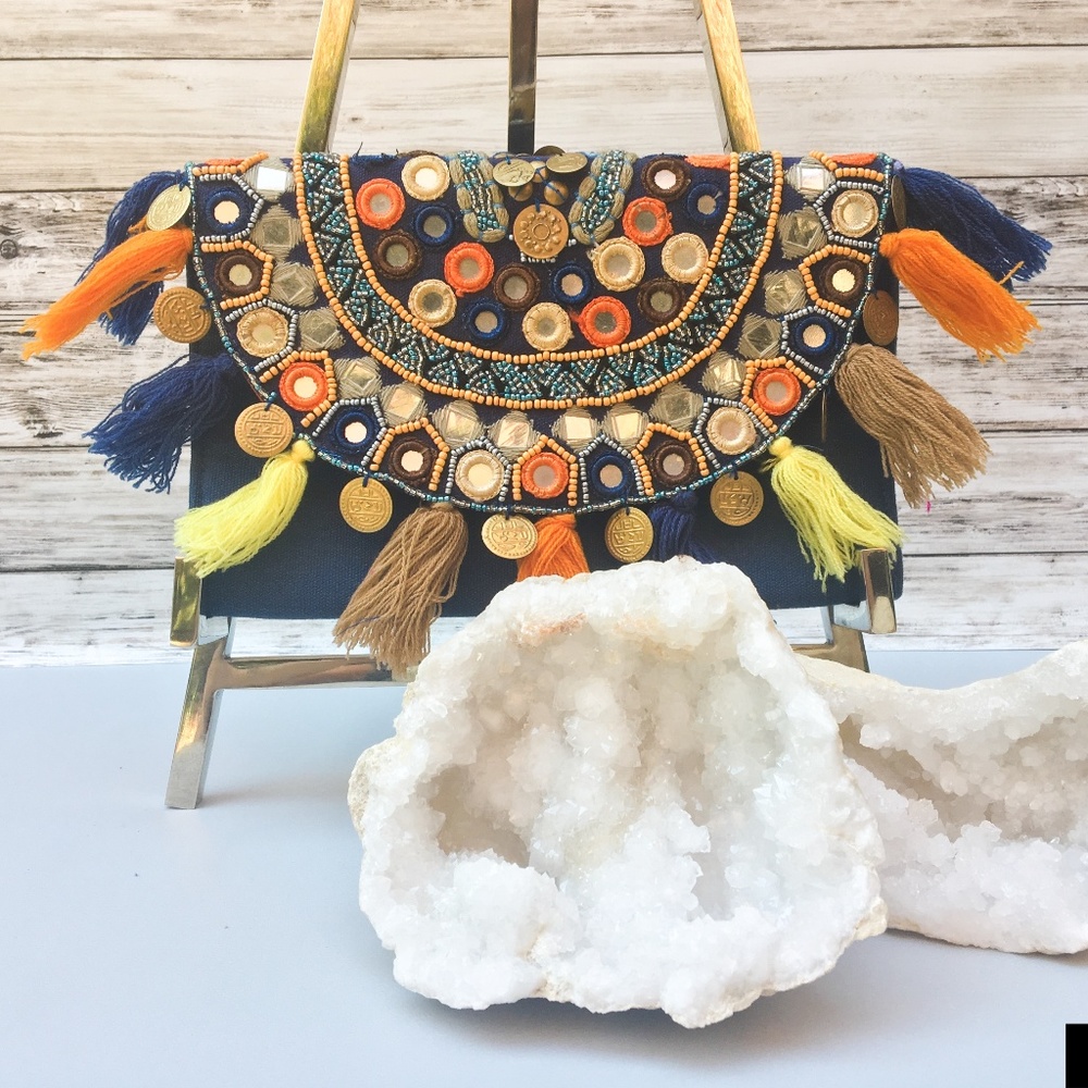 ‘Fall & Fringe’ 💜 CLUTCH-BLUEBIRD
